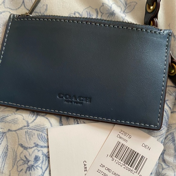 Coach Soho linked crossbody - Picture 8 of 8